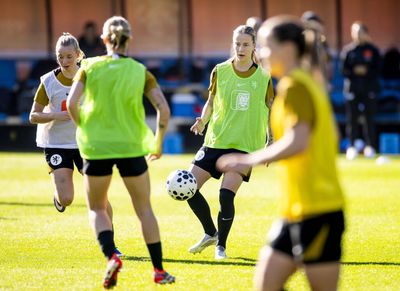 Romee Leuchter sharpens her edge as the OranjeLeeuwinnen tune up for Poland